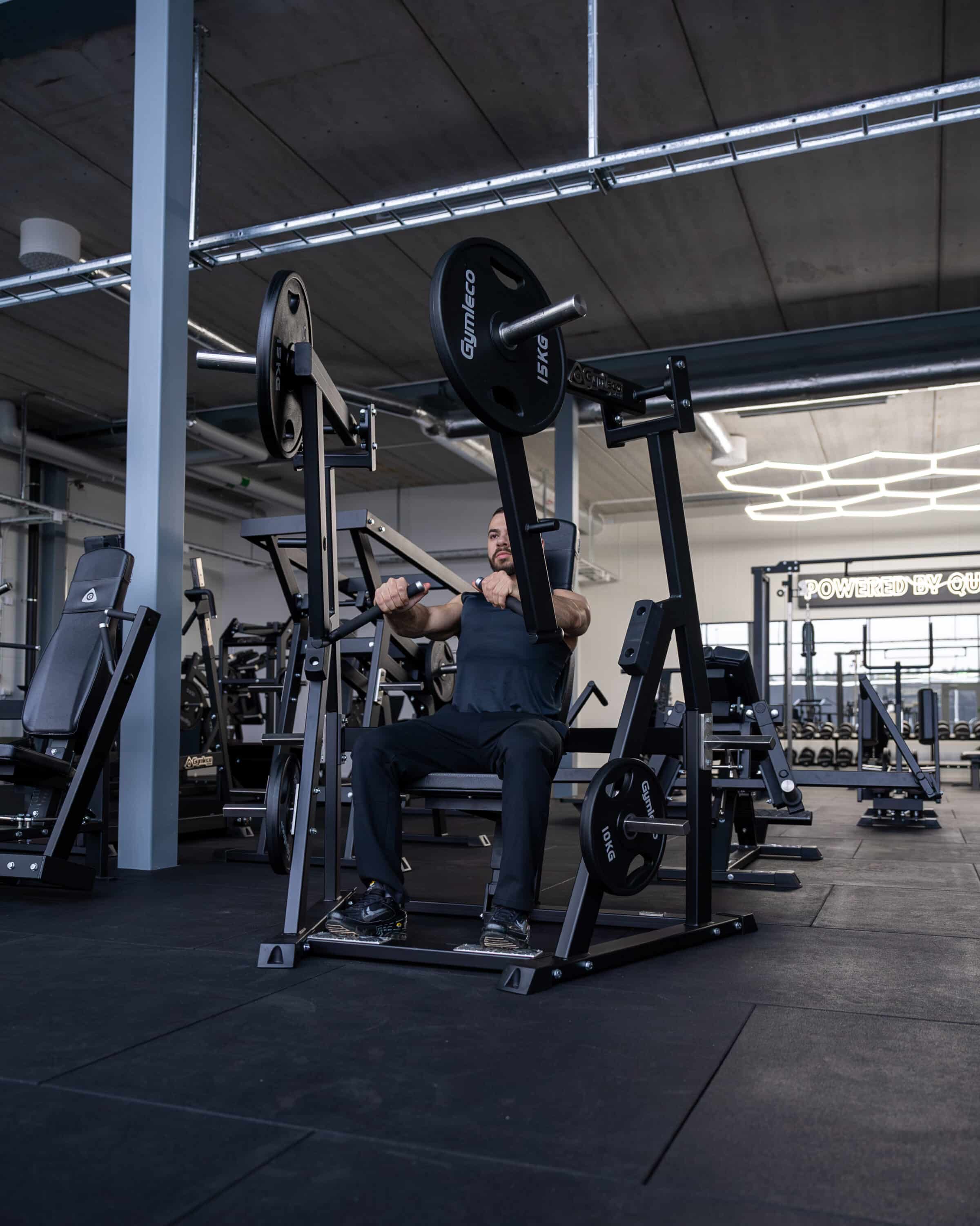 Gymleco 027 Decline Chest Press Machine