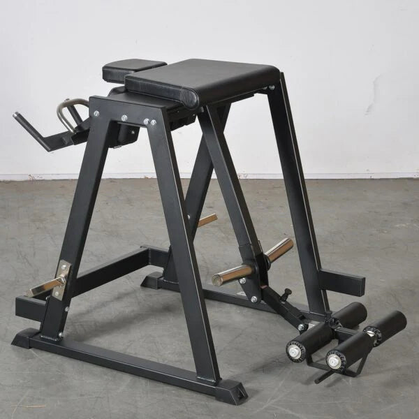 Gymleco 063 Reverse Hyper Pendulum Machine