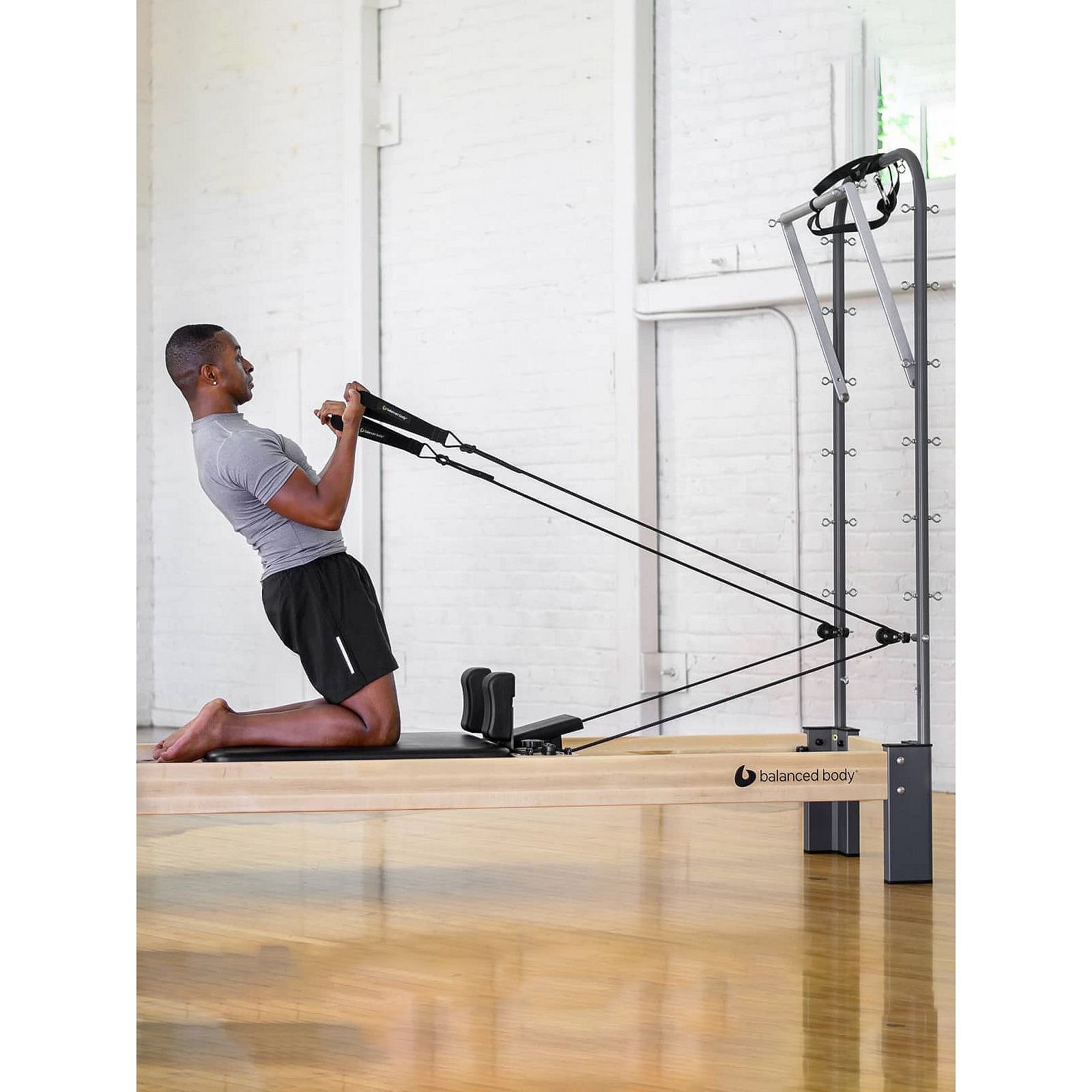 Balanced Body Rialto Reformer with Tower and Mat