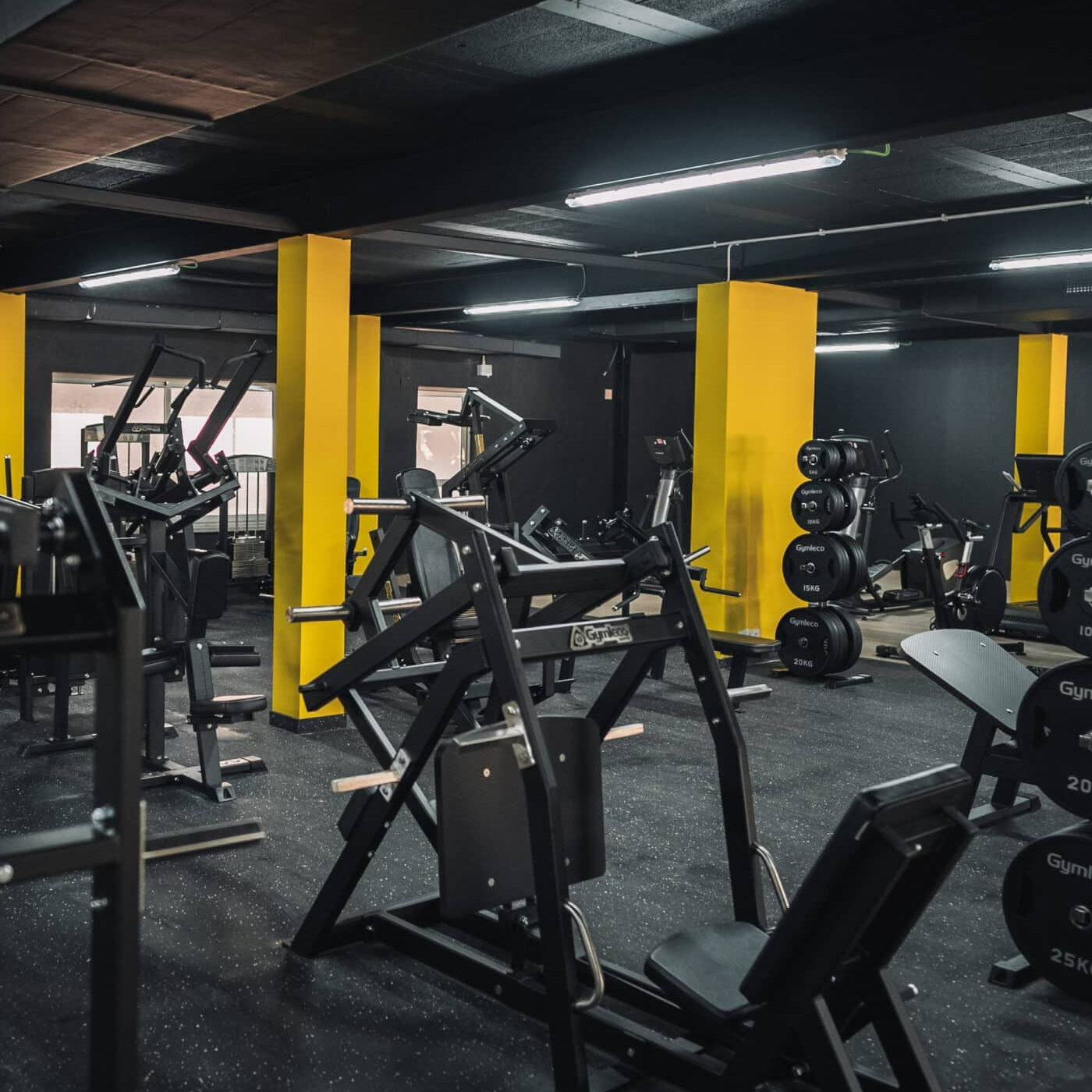 Gymleco Ultimate Hip Press