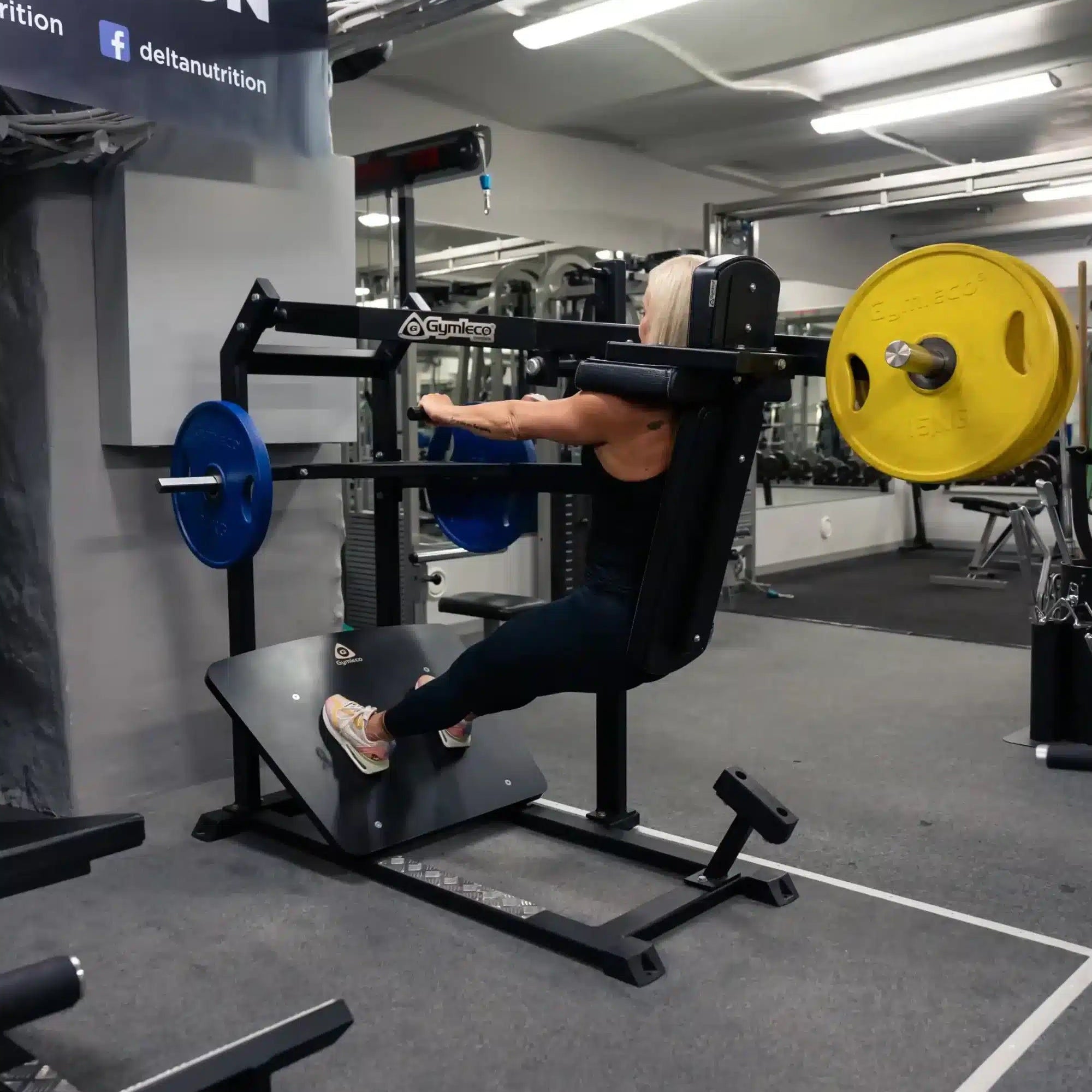 Gymleco Pro Pendulum Squat Machine