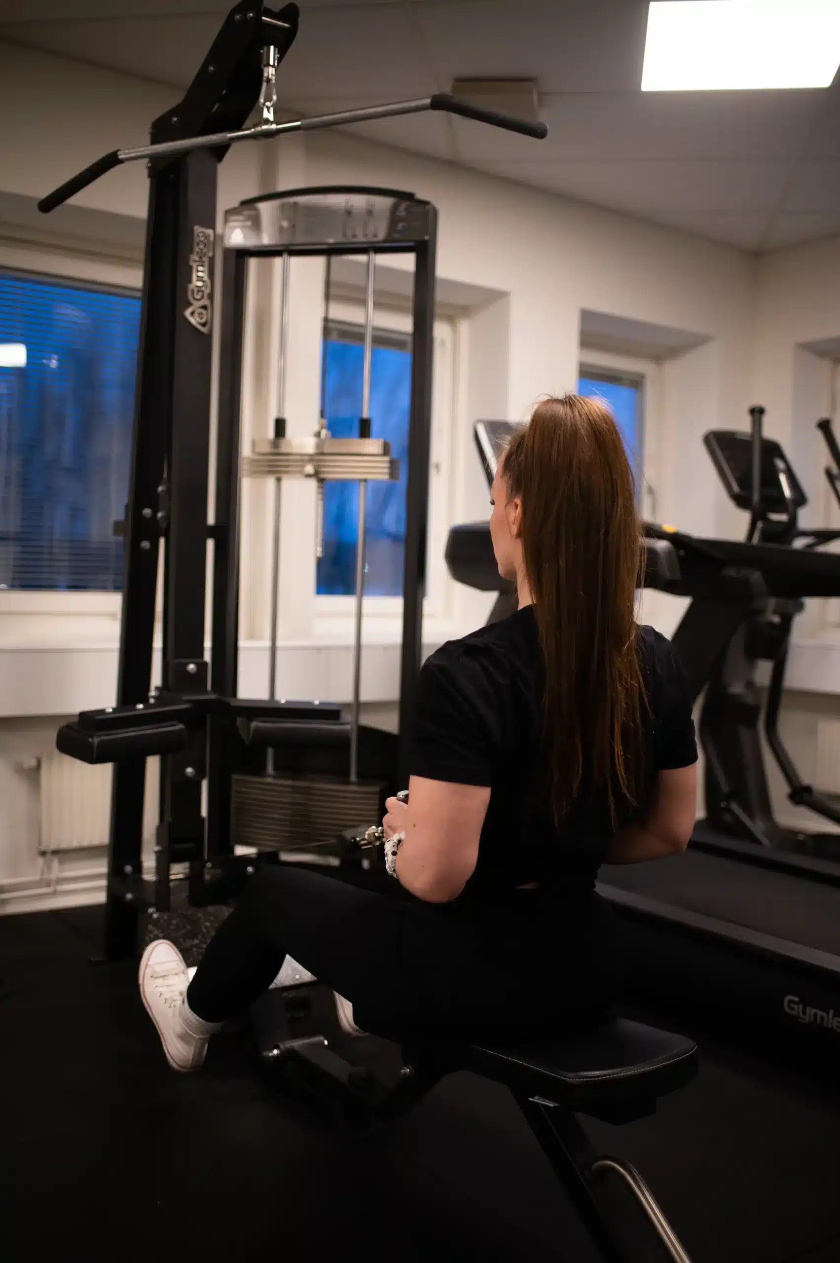 Gymleco 214 Lateral Pulldown / Seated Row Machine
