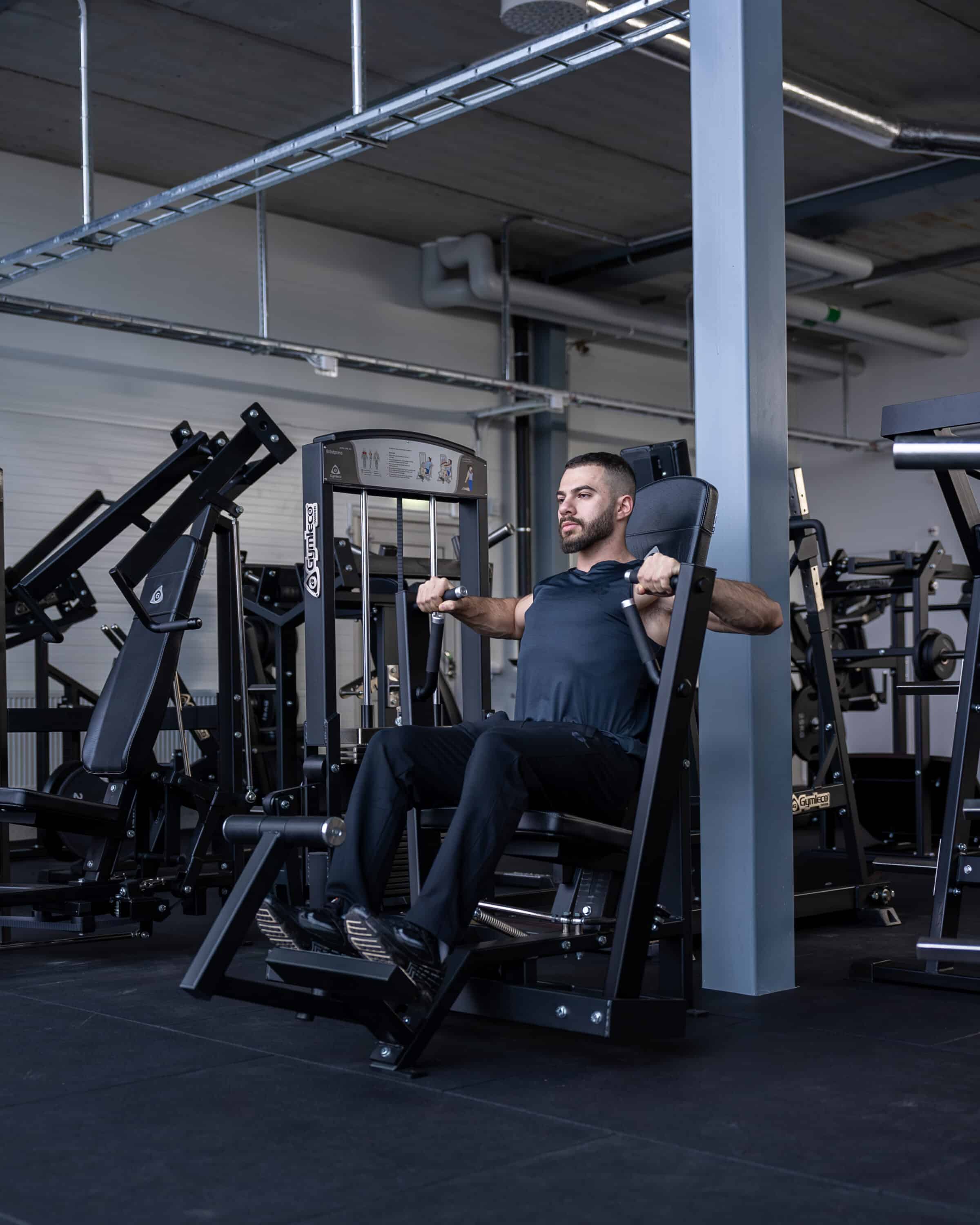 Gymleco 321 Seated Wide Chest Press