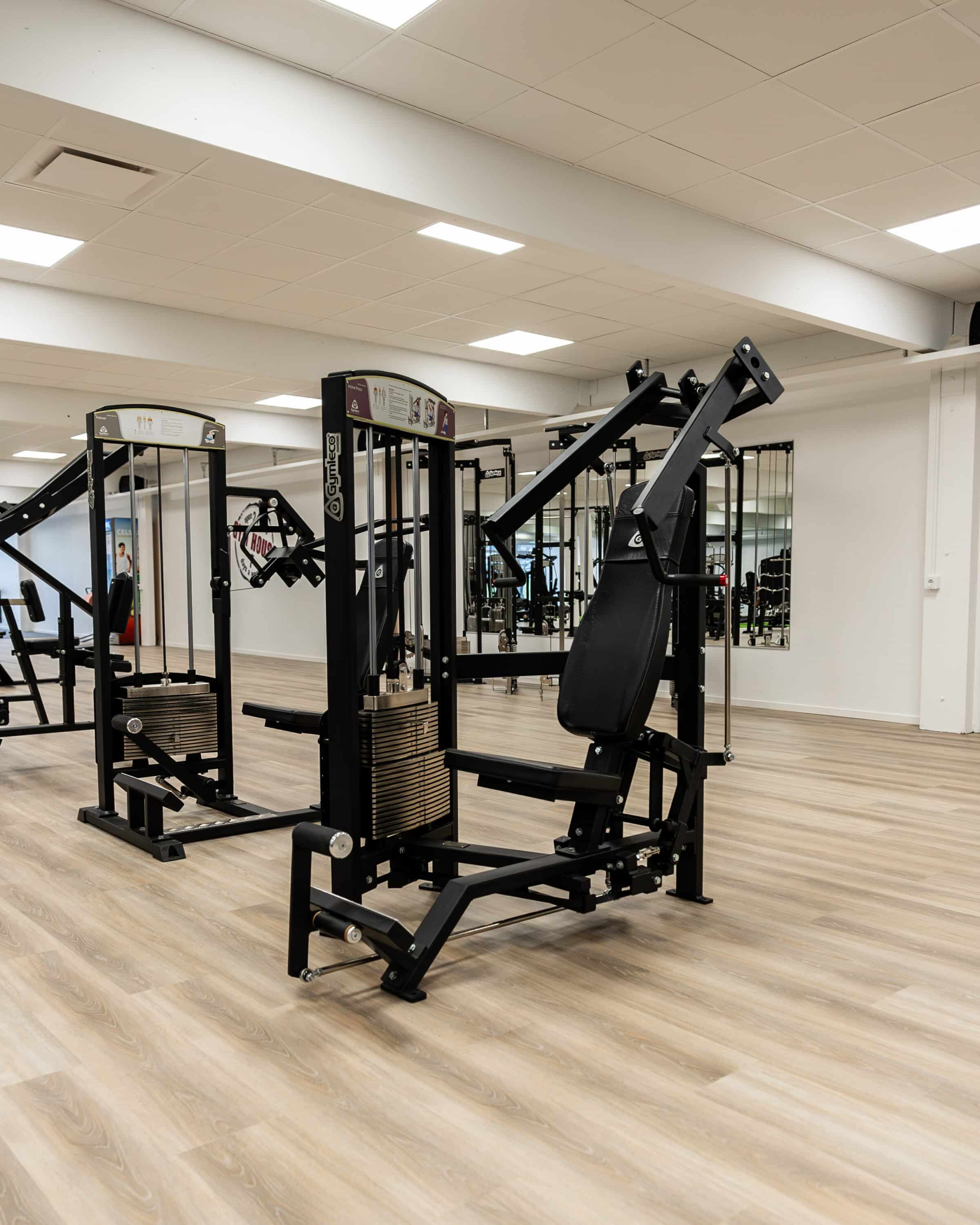 Gymleco 320 Incline Chest Press