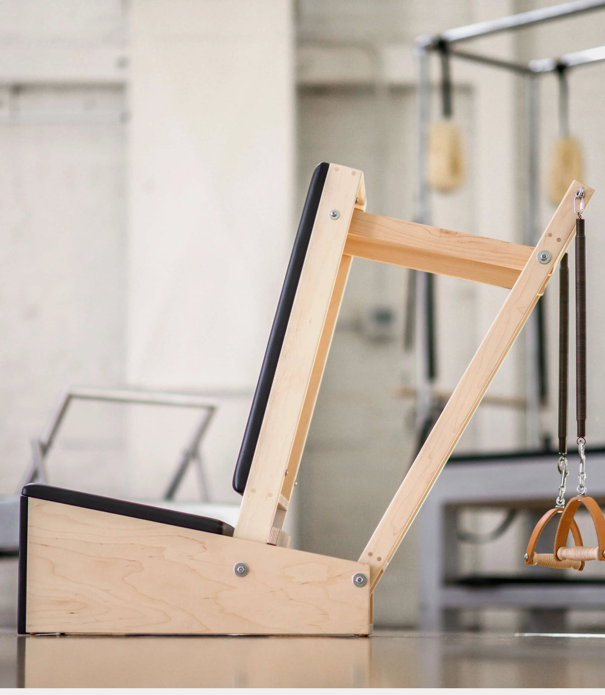 Contrology® Arm Chair