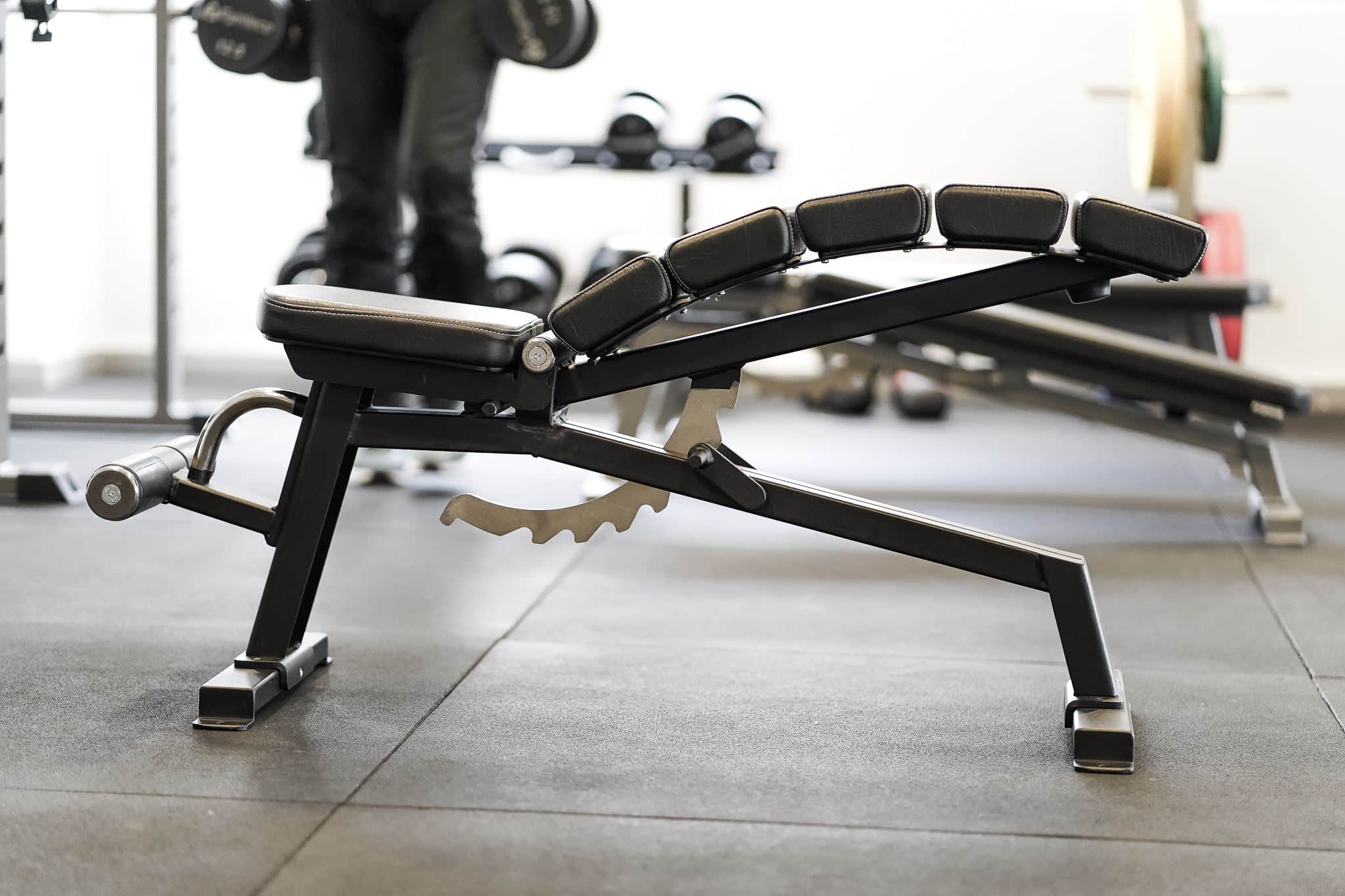 Gymleco 193S Adjustable Decline Bench Curved